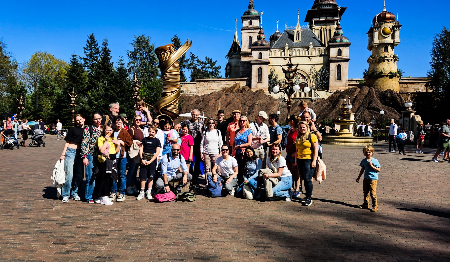 Micoll Teamuitje: samen naar de Efteling!